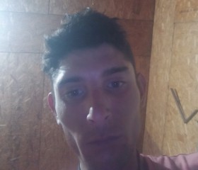 Armando, 20, Talca