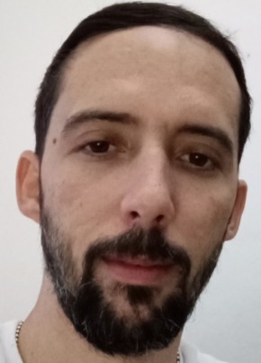Alejandro из Loanda 37 лет