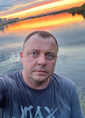Игорь, 40, Россия, Пенза
