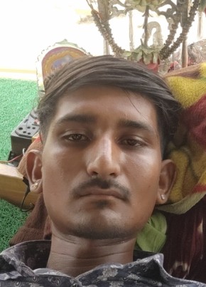 Fouji girab, 22, India, Jaipur