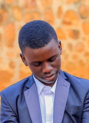 Bobgee, 18, Republika y’u Rwanda, Kigali