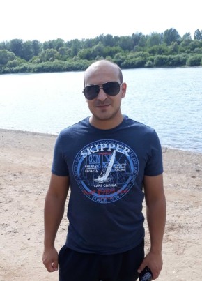 Вадим, 31, Россия, Кушнарёнково