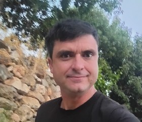 Gioros Ciobk, 34, Athens