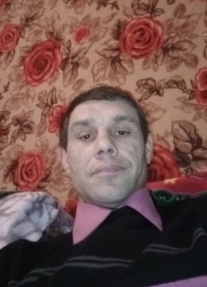 Виталий, 41, Россия, Северск