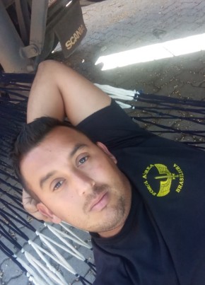 Everson, 36, República Federativa do Brasil, Joinville