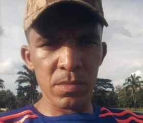 Antonio, 35, Mucumpiz