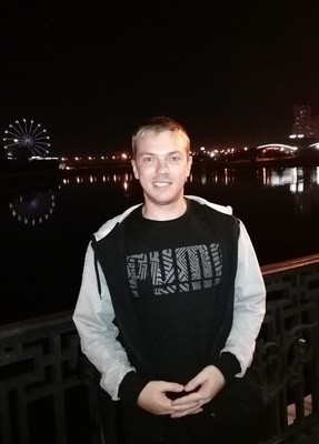 Антон, 32, Россия, Апшеронск