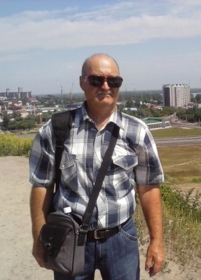 Константин из Камени-на-Оби 69 лет