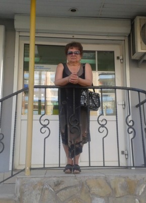ЛАНА, 67, Россия, Ялта