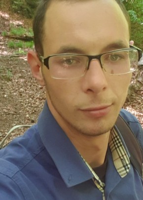 Cristian, 22, Romania, București