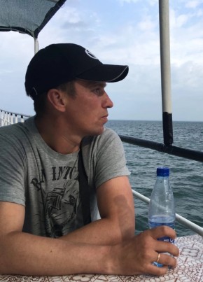 Иван из Архангельска 42 года