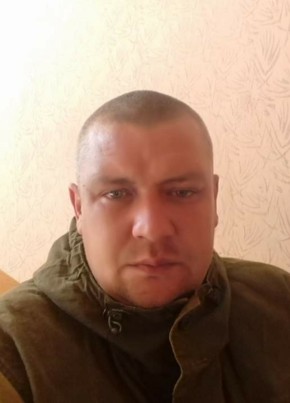 олег, 42, Україна, Чернівці