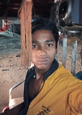 Niraj Kumar, 19, India, Patna
