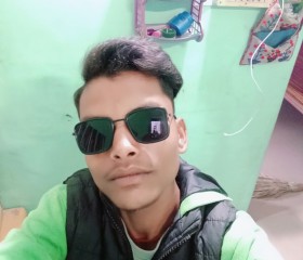 Ashutosh Singh, 19, Kotma