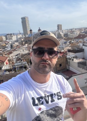 Youssef, 35, Spain, Valencia