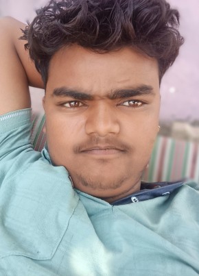 Rohit, 19, India, Delhi