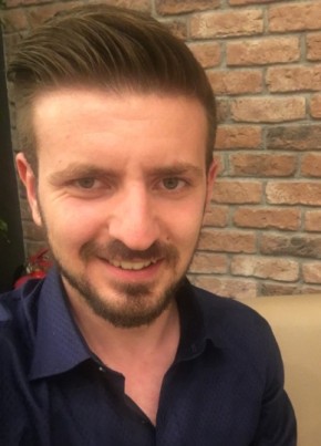 fatih karakaş, 30, Türkiye Cumhuriyeti, Başakşehir