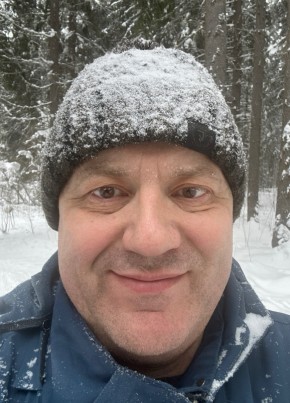 Максим из Котласа 51 год