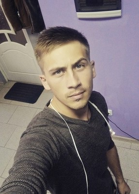 Вадим, 32, Россия, Миллерово