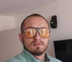Beni, 31, Sarajevo
