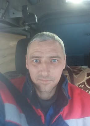Иван, 40, Russia, Simferopol