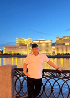 Алекс из Санкт-Петербурга 46 лет
