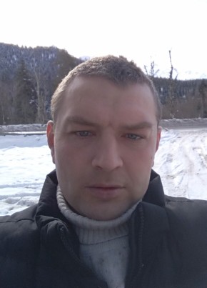 Александр из Зеленокумска 18 лет