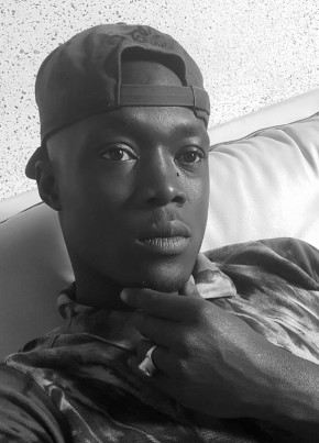 Cheikh Yakhoub, 22, République du Sénégal, Dakar