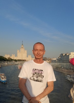 Алексей из Москвы 43 года