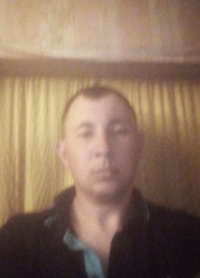 Александр, 32, Россия, Ершов