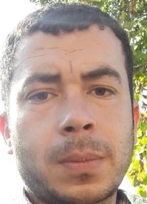 Özcan , 33, Türkiye Cumhuriyeti, Kırıkkale