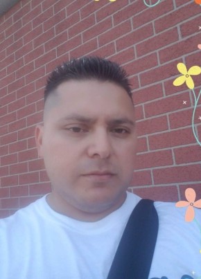 Jose Fuentes, 33, United States of America, Medford (State of New York)