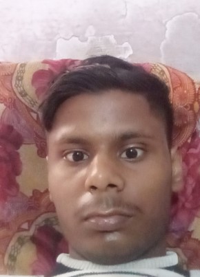 Nikhil, 18, India, Kanpur