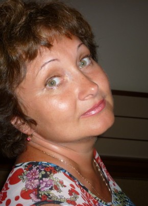 Оля, 60, Россия, Новокуйбышевск