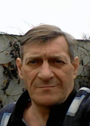 Дмитрий из Апшеронска 56 лет