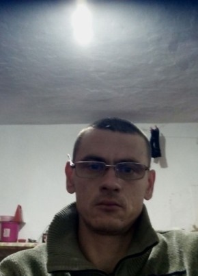 Сергей, 39, Россия, Баган