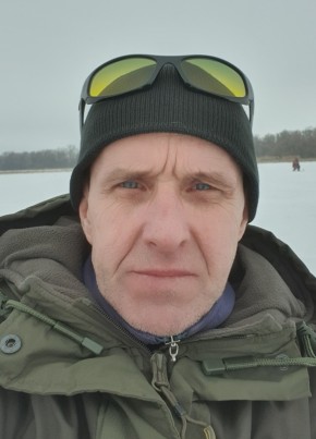 Игорь из Саратова 55 лет