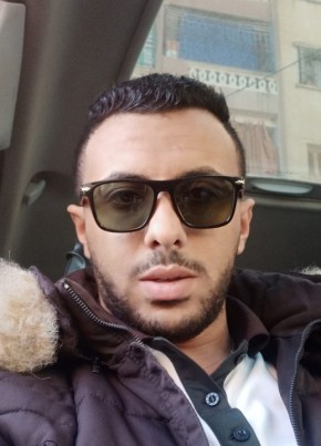 Charaf, 28, People’s Democratic Republic of Algeria, Chlef