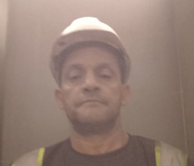 Warner González, 47, San Francisco