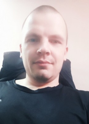 Лев, 36, Россия, Томск