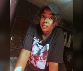 Stacy Annabel, 35, Bamenda