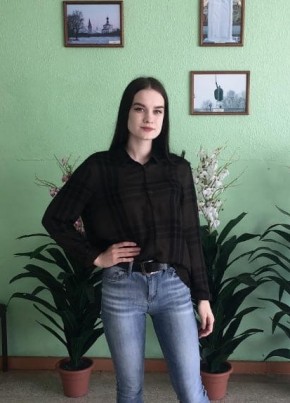 Ксения из Иваново 29 лет