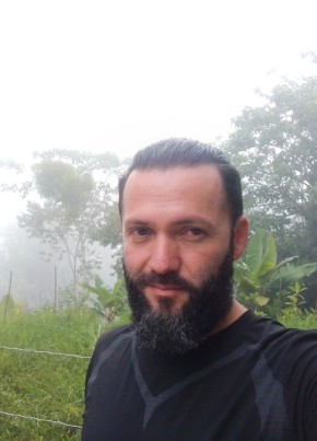 Michael, 39, República de Costa Rica, San Isidro