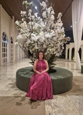 Sarah из Uberaba 28 лет