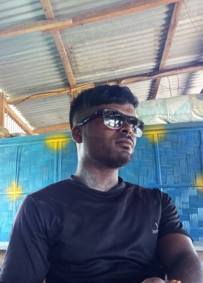 John SK, 28, India, Bilāsipāra