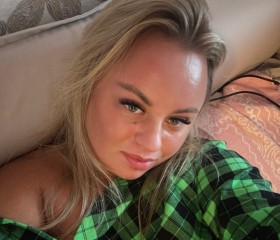 Darina, 32, Saint Petersburg