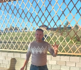 Zhigt, 36, Uchkeken