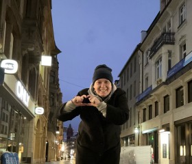 Julia, 43, Moscow