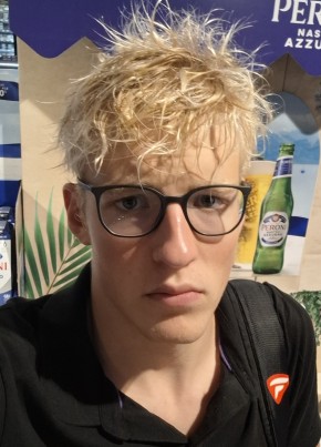 Vladimir из Berlin 19 лет