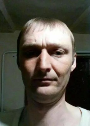 Александр, 39, Россия, Задонск